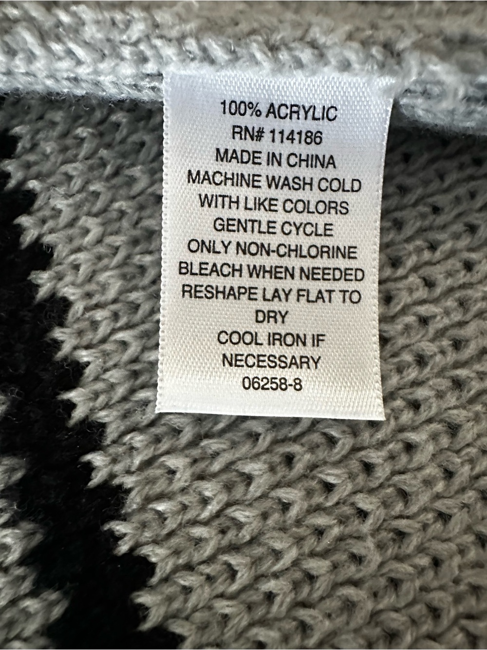 a.n.a Light Gray and Black Striped Crewneck Sweater Sz 2XL NWT - Picture 5 of 5